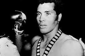 ESTO PASO: 1952: NACIÓ Teófilo Stevenson, boxeador cubano (f.2012).
